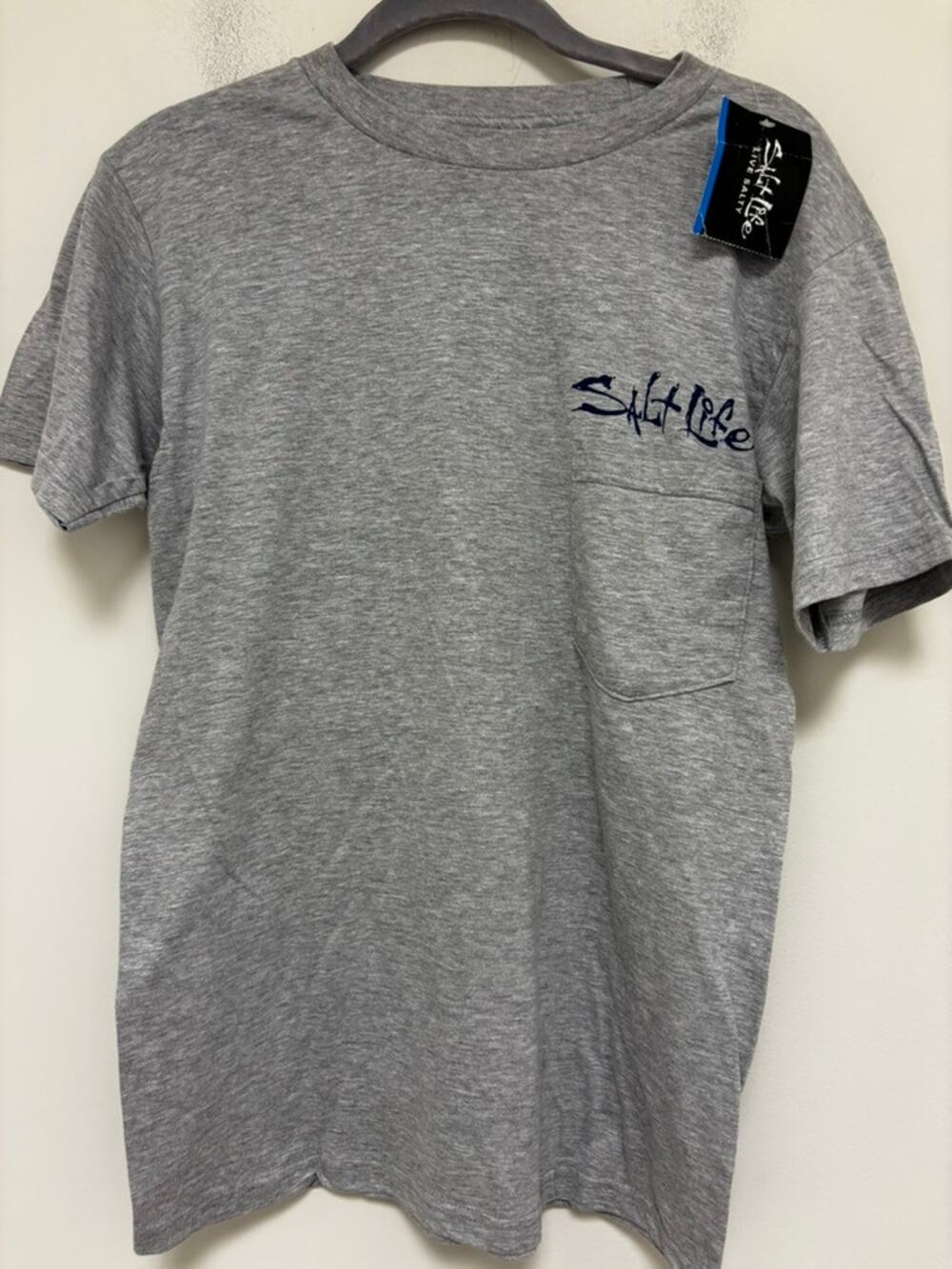 Salt Life Tuna Tail Men's Short Sleeve Pocket Tee NWT Size